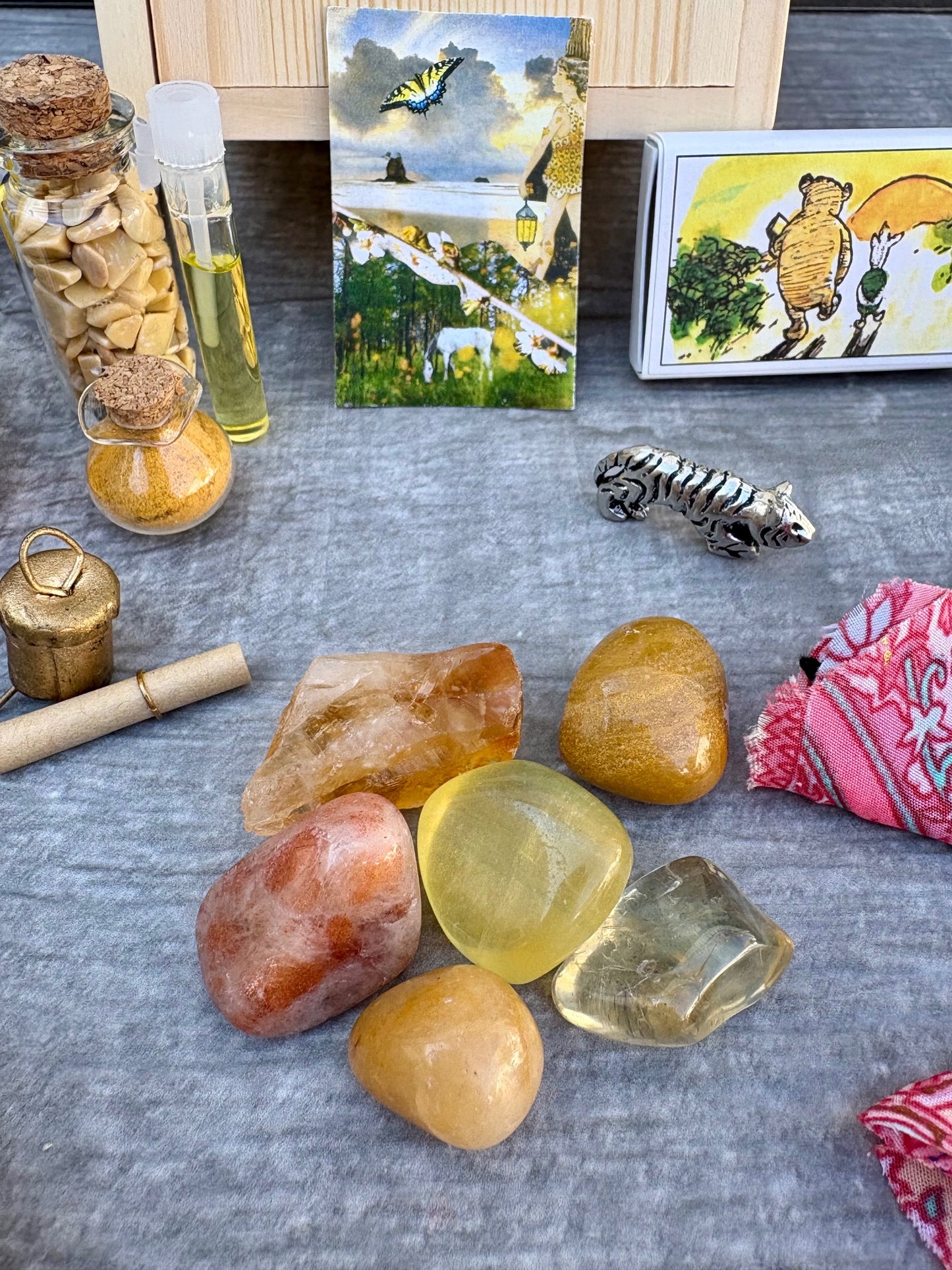 SOLAR PLEXUS CHAKRA BOX